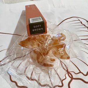 NEW! Trio Beauty Microfill Brow Pencil, Tote Bag & Hair Clip 3 piece Bundle Set